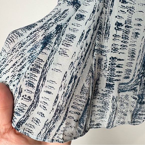 Theory Godet Flutter Sleeve Silk Short Sleeve Blouse - Picture 5 of 8